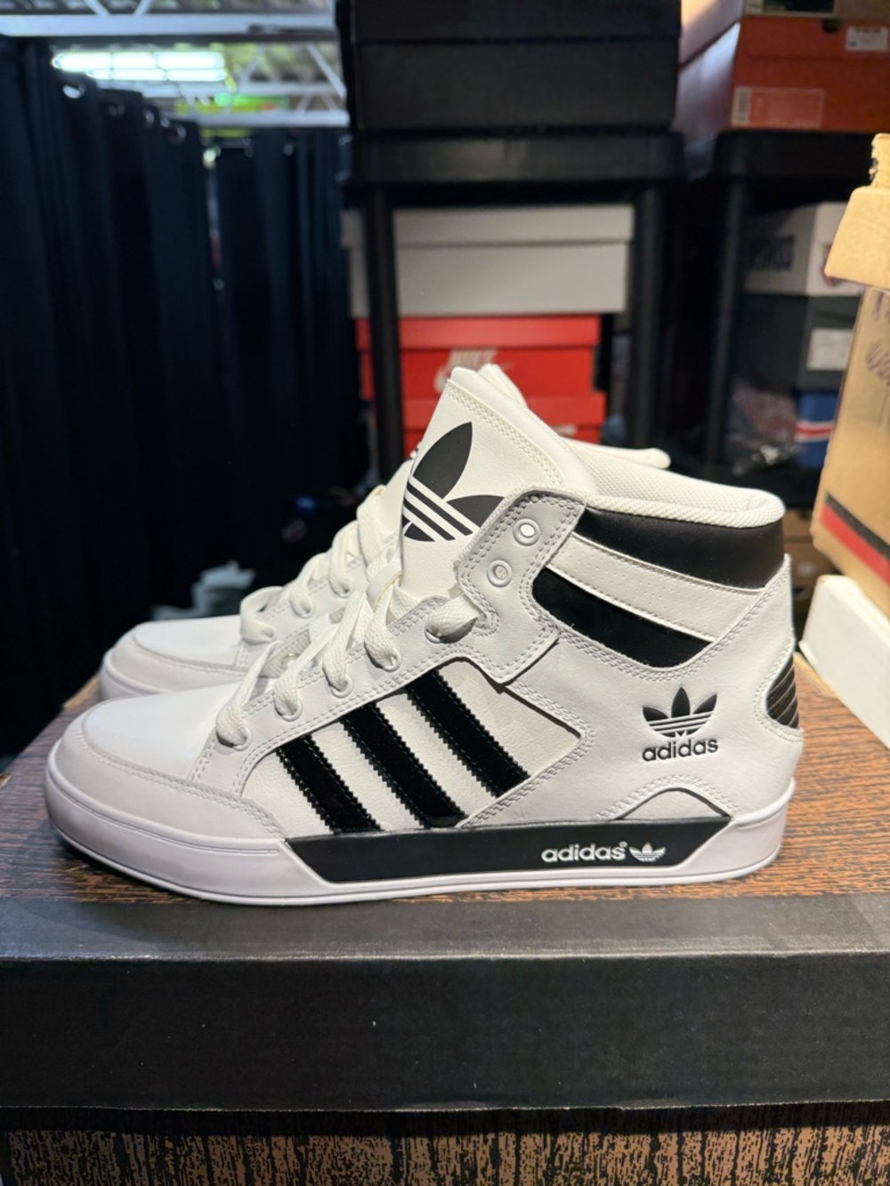 ADIDAS HARD COURT HI BLACK WHITE US10.5 MENS RUN DMC PHARRELL HUMAN MADE